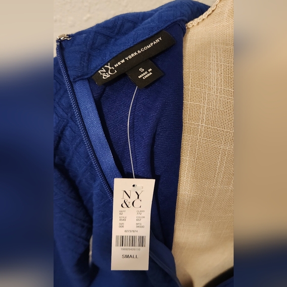 Winter dress - Picture 2 of 6